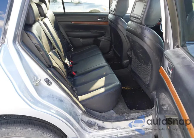 4S4BRCLC8E3215861: 43518730