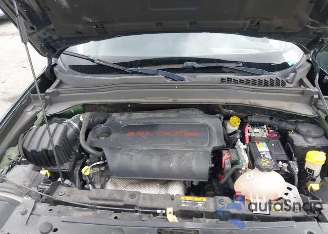 ZACNJCAB2MPM41372: 43518758