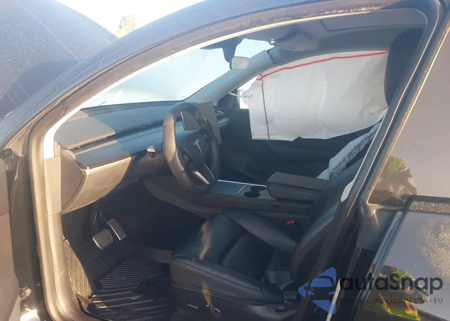 5YJYGAEE3MF159742: 43518943