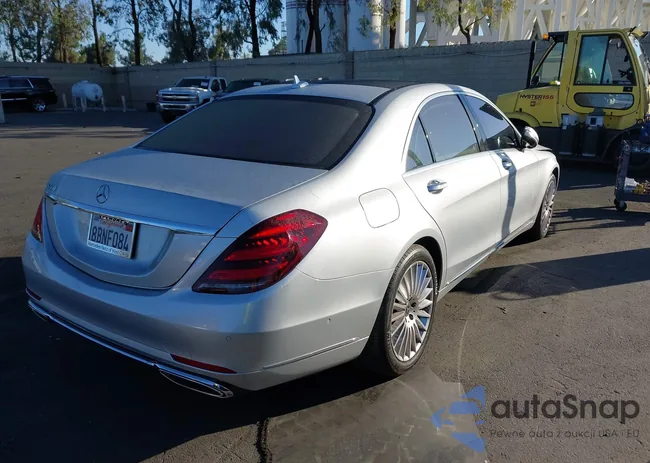 WDDUG8DB5JA380963: 43518988