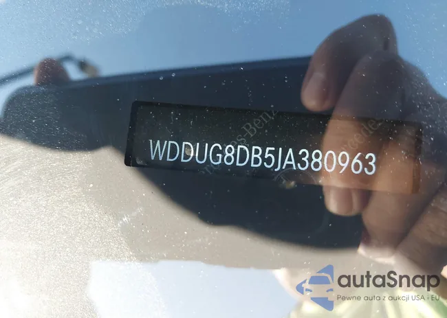 WDDUG8DB5JA380963: 43518988
