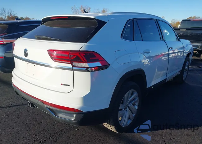 1V21E2CA7LC221828: 43518076