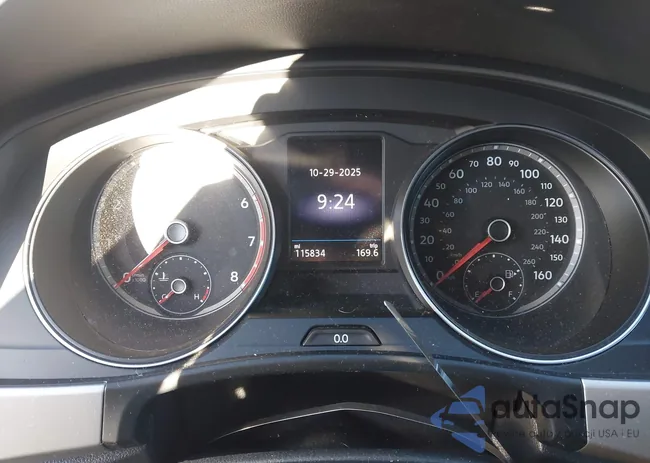 1V21E2CA7LC221828: 43518076