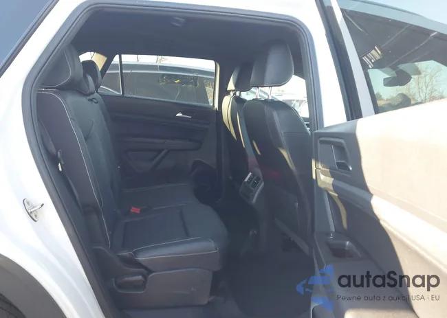 1V21E2CA7LC221828: 43518076