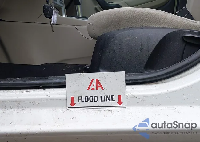 3FADP4BJXEM144983: 43518121