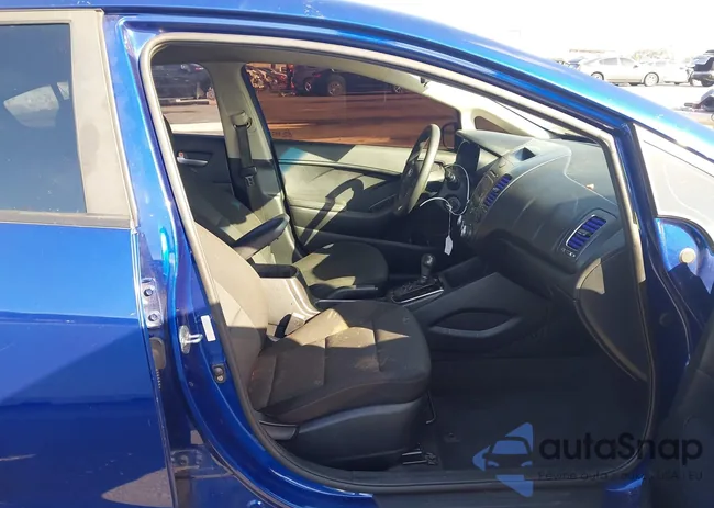 3KPFK4A78JE212144: 43518149