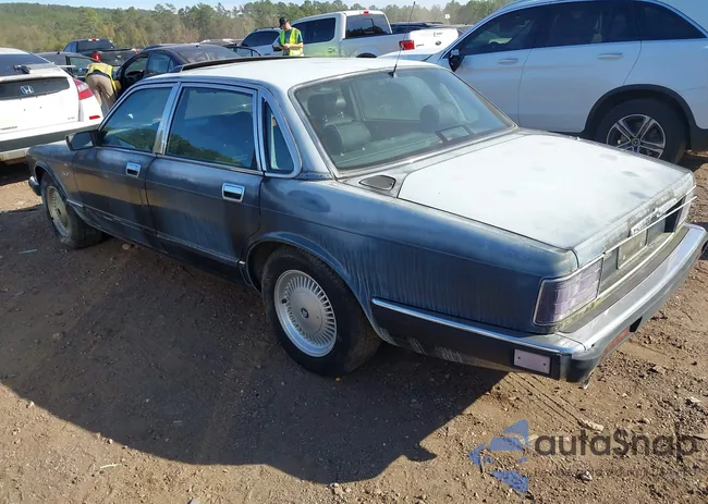 SAJHW1744PC681127: 43518150