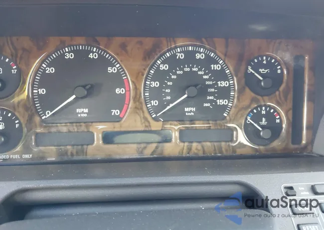 SAJHW1744PC681127: 43518150