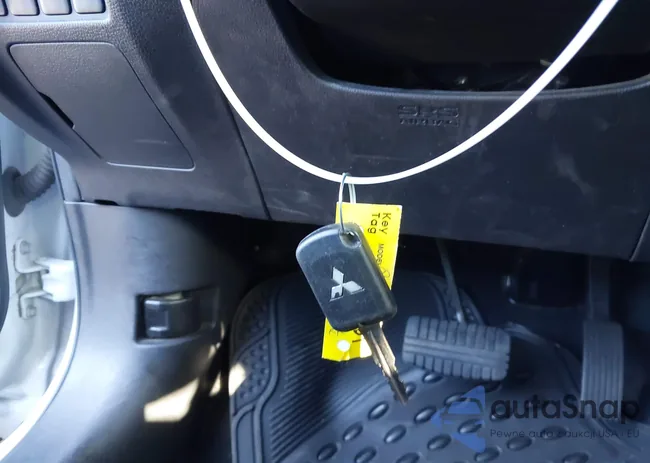 JA4ASUAA4NZ012226: 43518157