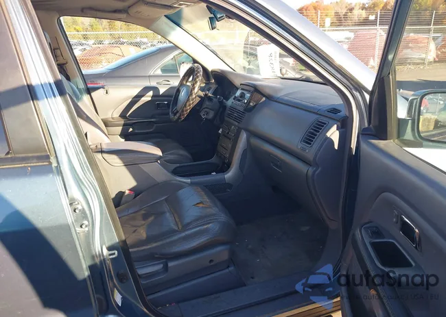 2HKYF18625H553274: 43518328