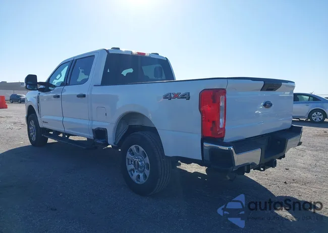 1FT7W2BT6RED85886: 43518347