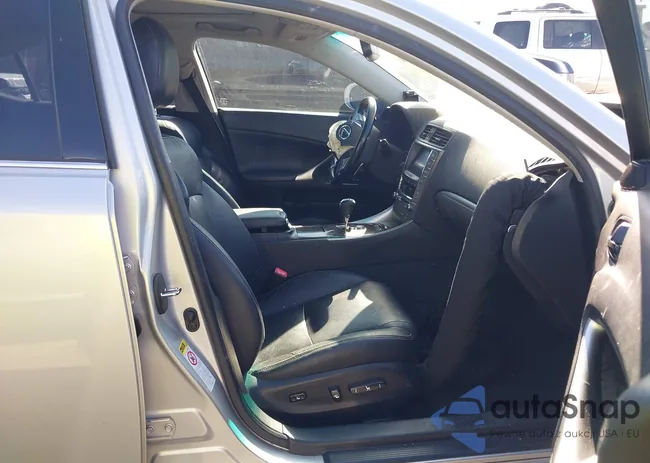 JTHBF5C25B5129390: 43519664