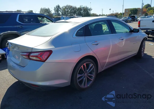 1G1ZD5ST9NF139833: 43519704