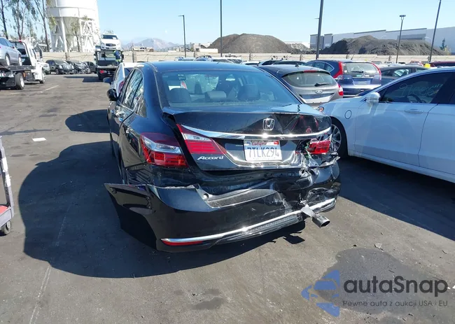 1HGCR2F35GA237993: 43519782