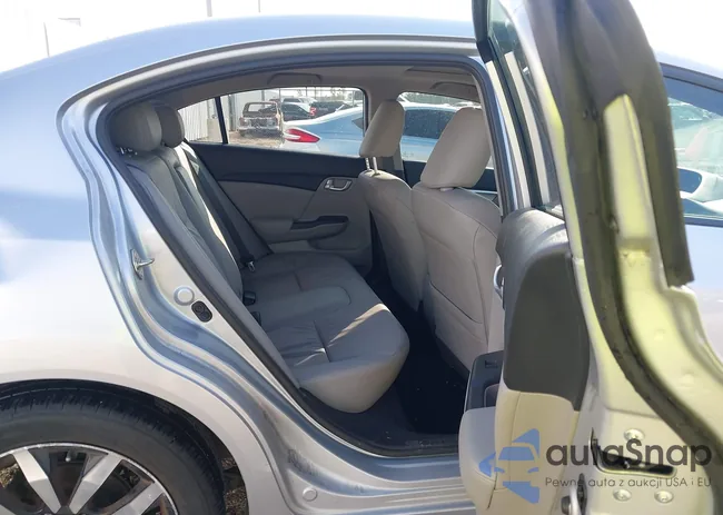 2HGFB2F93FH504246: 43519920