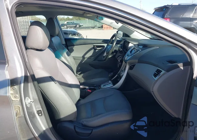 KMHDH4AE1BU117864: 43519949