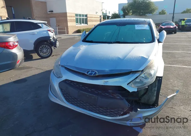 KMHEC4A43DA071968: 43520001