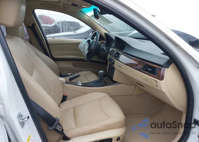 WBAVB33546KS37853: 43519154