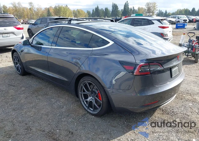 5YJ3E1EB4KF434635: 43520531