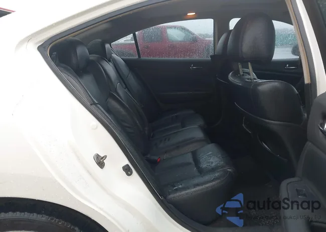 1N4AA5AP7AC830748: 43520795