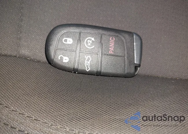 1C3CCCAB3FN661480: 43520842