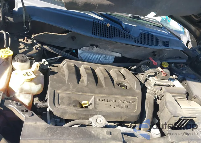 1C4NJCEB2ED632996: 43520885