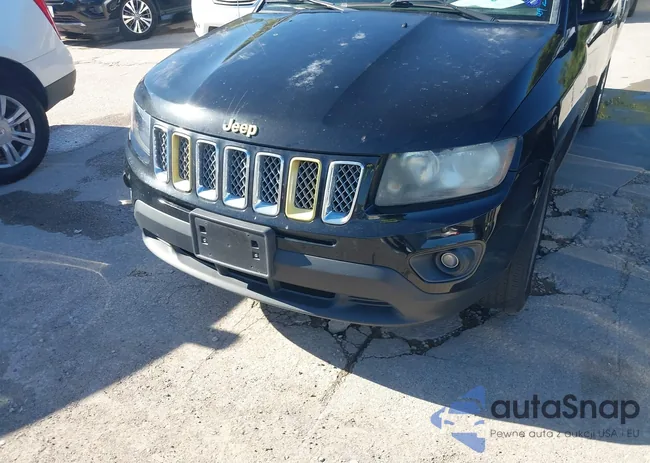 1C4NJCEB2ED632996: 43520885