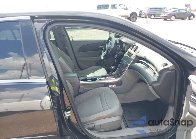 1G11B5SA6DF134640: 43520895