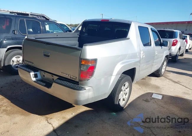 2HJYK16526H538799: 43520898