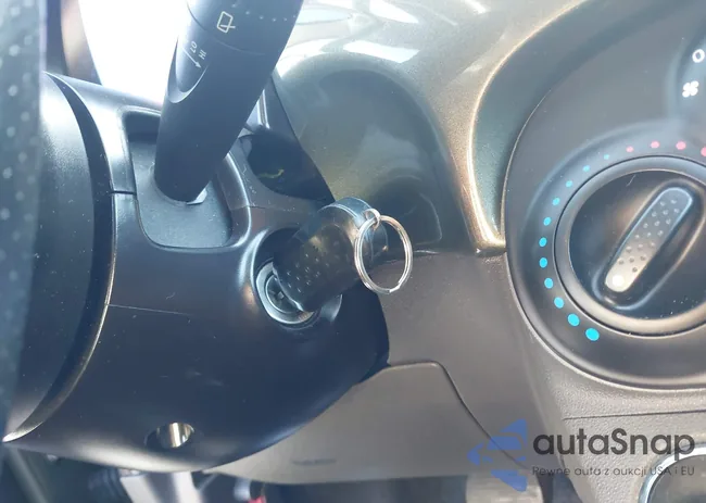 3C3CFFBR6CT371038: 43520979