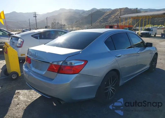 1HGCR2F35DA227234: 43520251