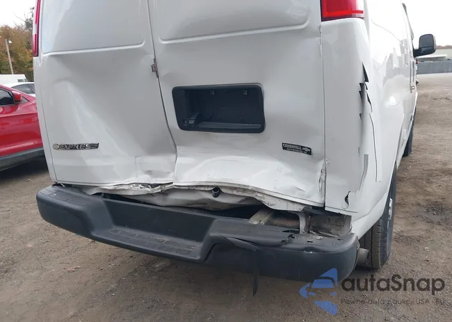 1GCWGAFG2J1178424: 43521522