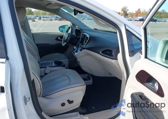 2C4RC1GG5JR117703: 43521625