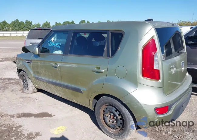 KNDJT2A59C7389640: 43521745