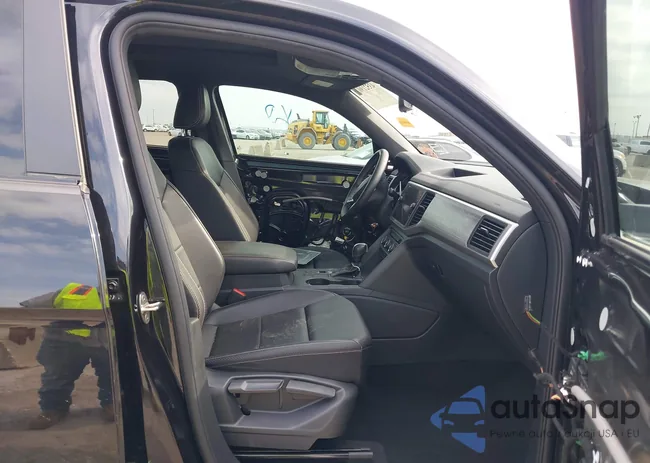 1V2JE2CA3MC237879: 43521903