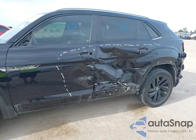 1V2JE2CA3MC237879: 43521903