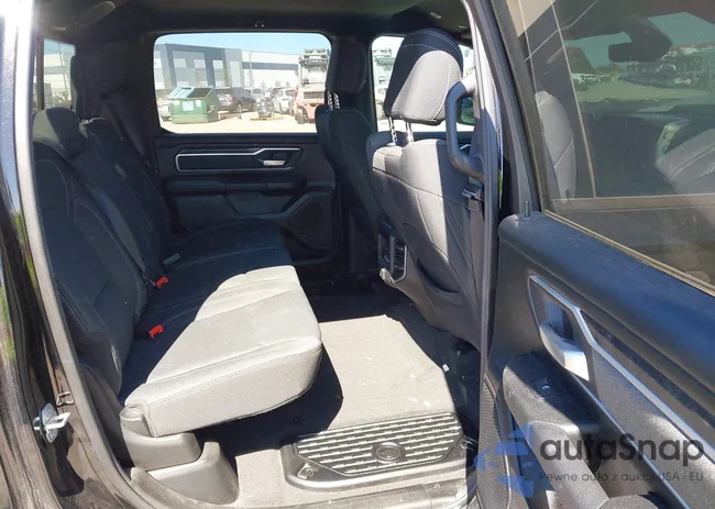 1C6RREFT2LN267120: 43521904