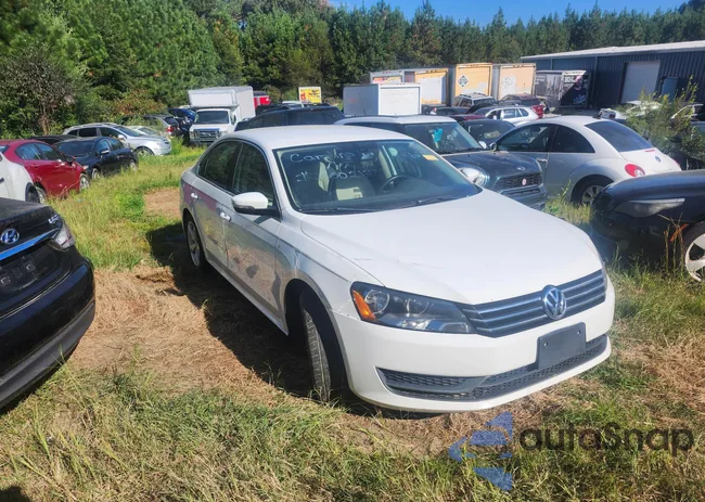 1VWBT7A31EC113864: 43521002