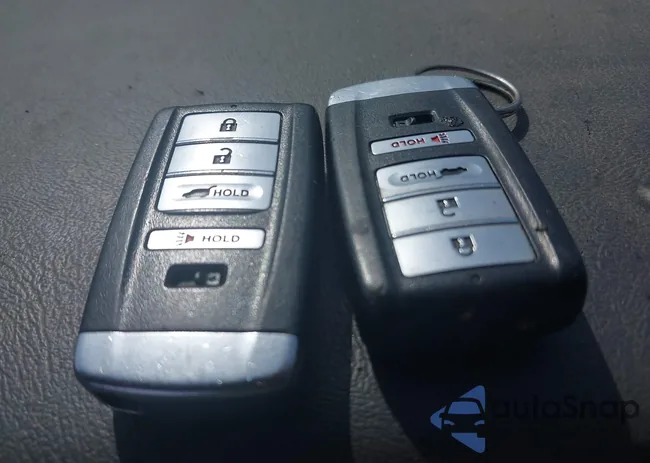 5J8TB3H53JL007177: 43521085