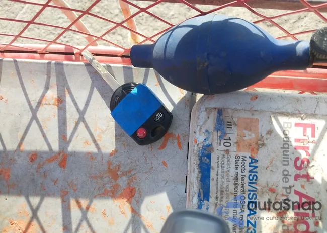 1FTYR1YG5KKA63151: 43521185