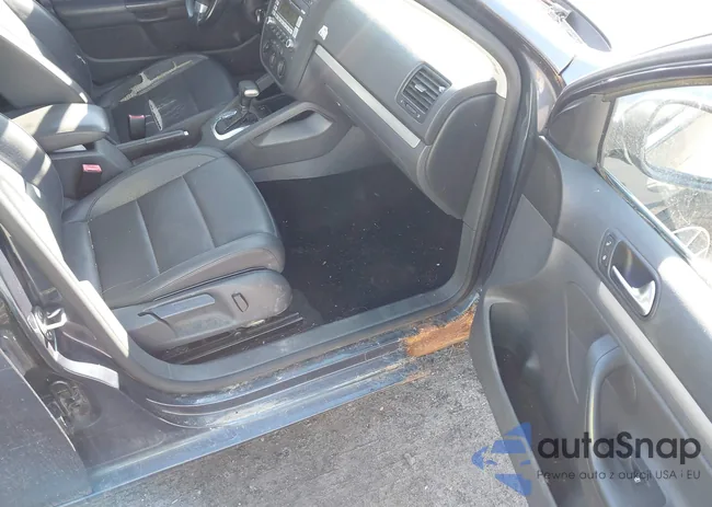 3VWRZ71K19M133718: 43521219