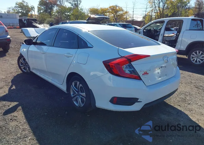 2HGFC2F58JH575509: 43521270