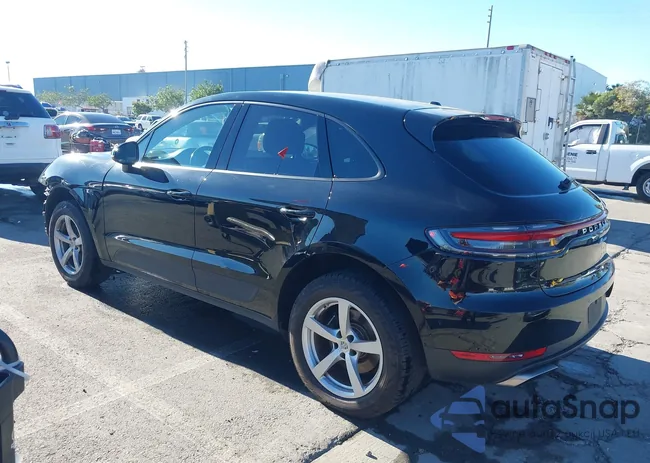 WP1AA2A57MLB01966: 43521300