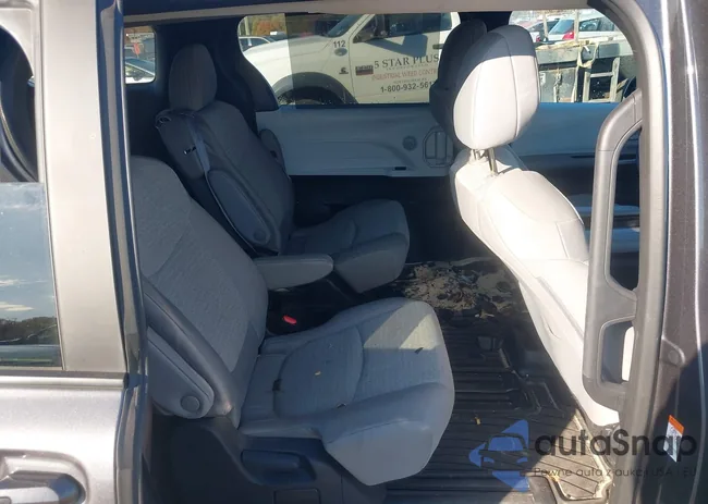 5TDBRKEC9SS240984: 43521307