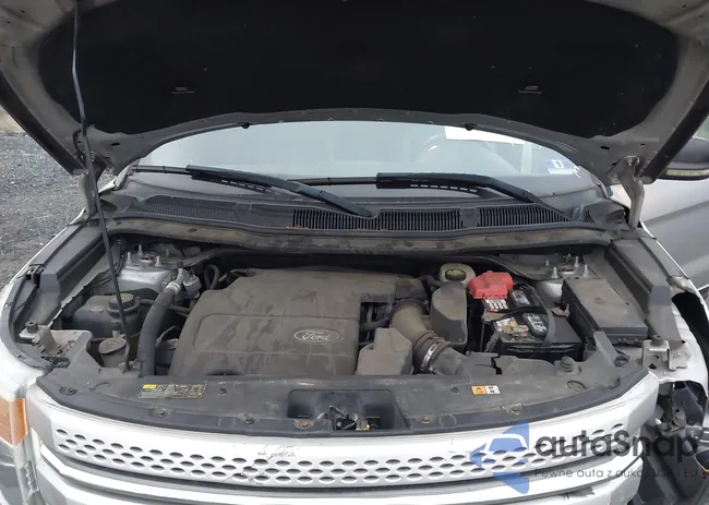 1FMHK8D86CGA11085: 43521342