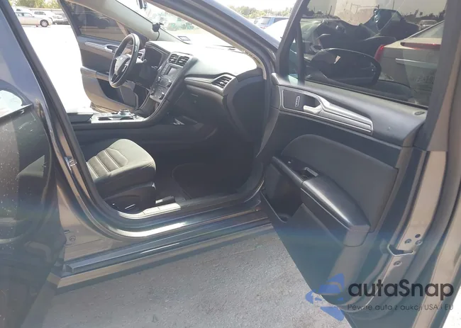 3FA6P0LU9HR254991: 43521358