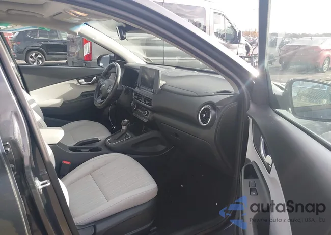 KM8K3CABXNU777895: 43521363