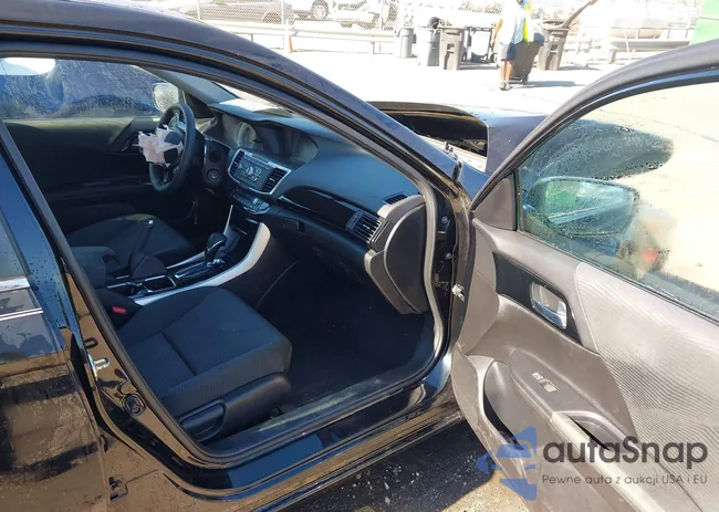 1HGCR2F3XGA227413: 43521364