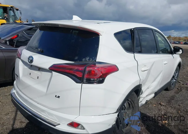 JTMZFREV9JJ740432: 43522436