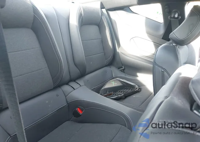 1FA6P8CF1R5407044: 43522571